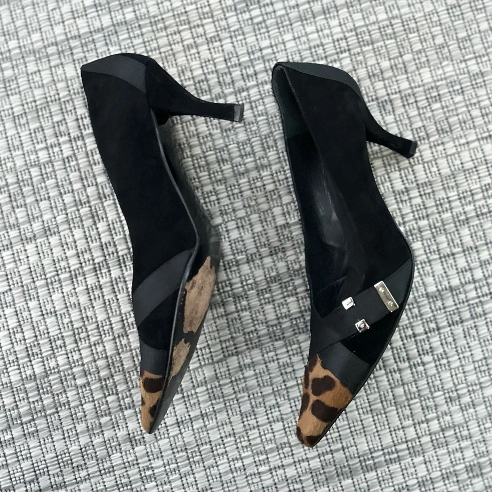 Stuart Weitzman Viceroy Black Suede Haircalf Toecap Kitten Heel Pumps 9M